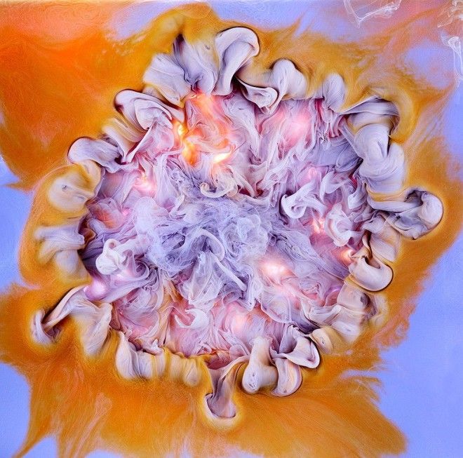 Flowers and Swirls цветы из красителей фотосерия Марк Моусон Mark Mawson