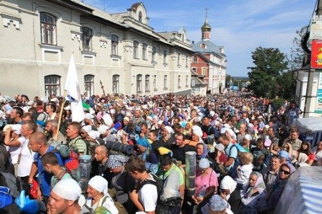 Почаевский крестный ход