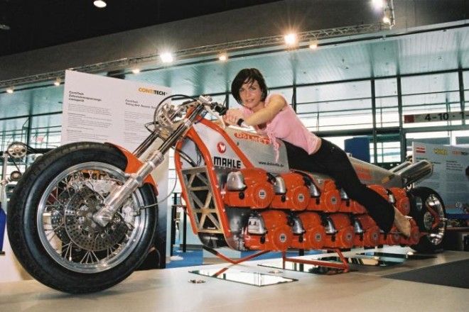 У бензопил прекрасные двигатели