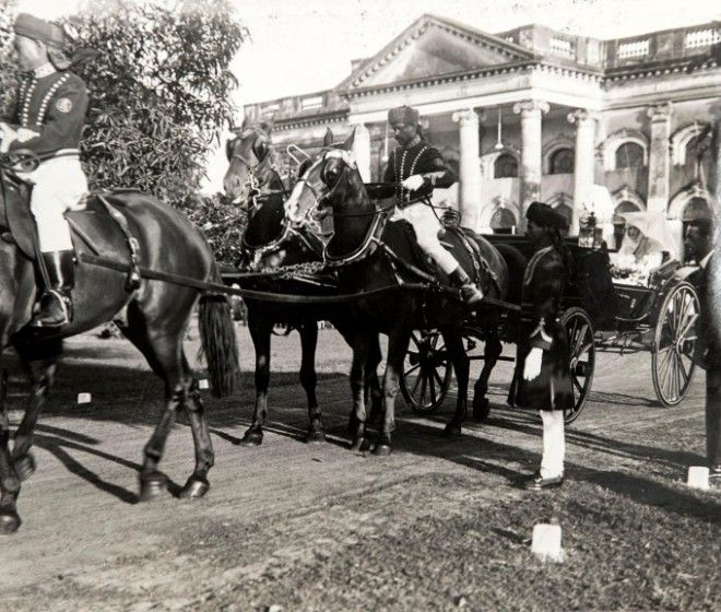 Шикарный экипаж Сисли Уинфред Гошен, дочери губернатора Мадраса. Фото: Philyeomans / BNPS