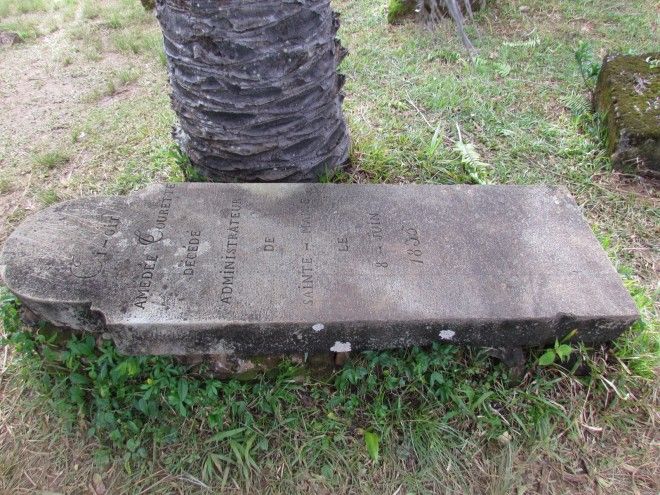 0614ilesaintemariepiratecemetery