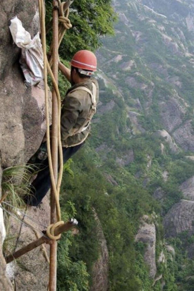 Отважные китайские работники 17 фото