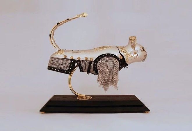 Металлическая броня Новый взгляд на кошкимышки который тебя удивит