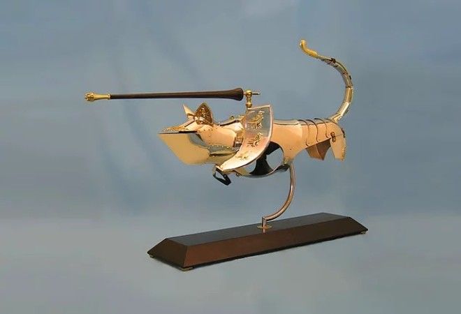 Металлическая броня Новый взгляд на кошкимышки который тебя удивит