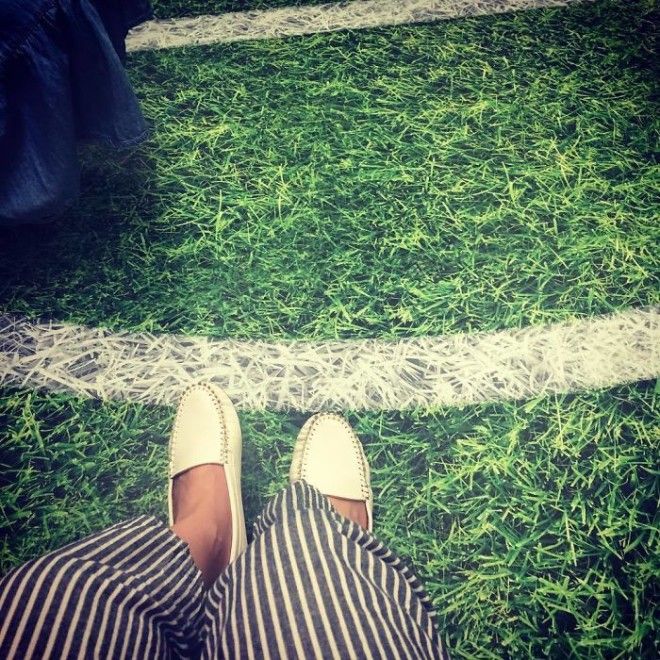 Бассейн в вагоне метро 10 самых живых фото о внезапных превращениях пола