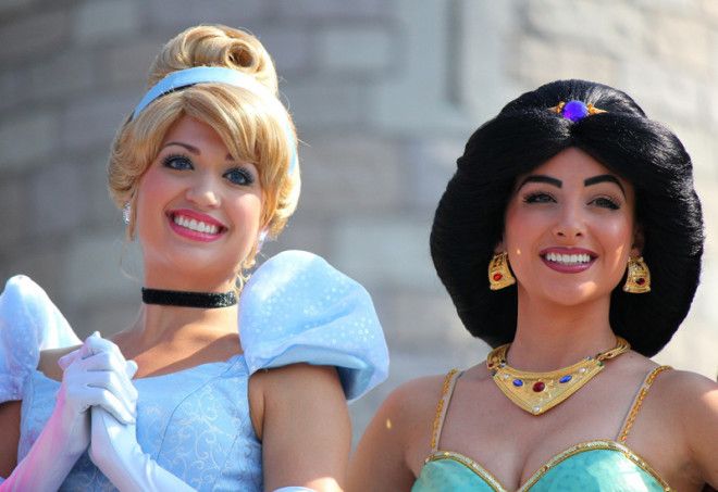 18 тайн и секретов Диснейленда которые вас шокируют