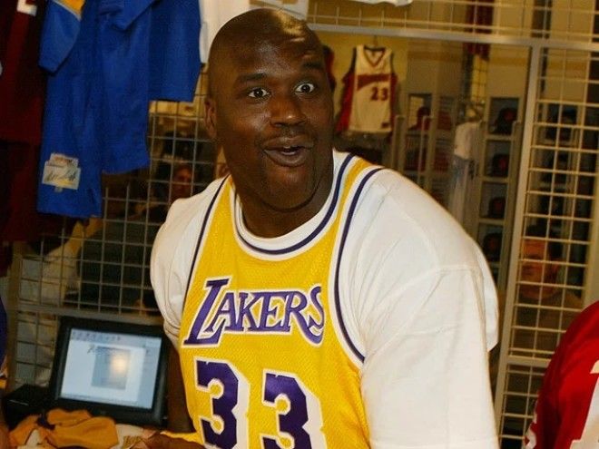 7 знаменитостей владеющих ресторанами и кафе быстрого питания