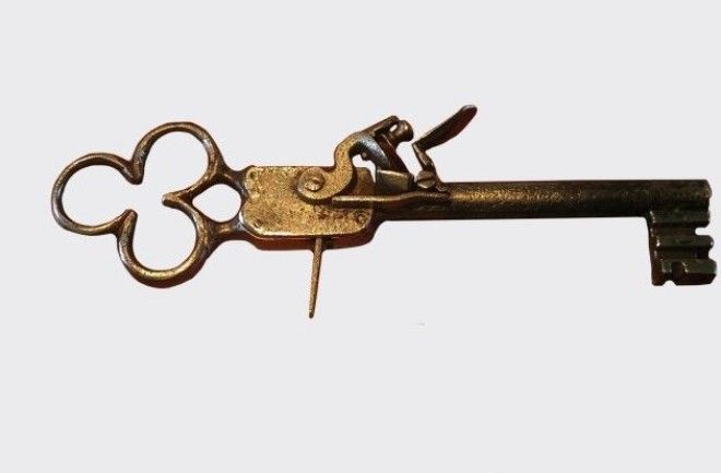 Пистолетключ