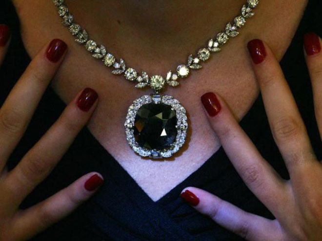 Знаменитые легенды о проклятых драгоценностях