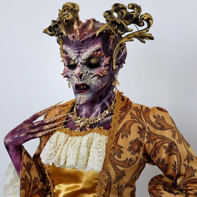 22летний художник по спецэффектам мастерски перевоплощается в диснеевский злодеев