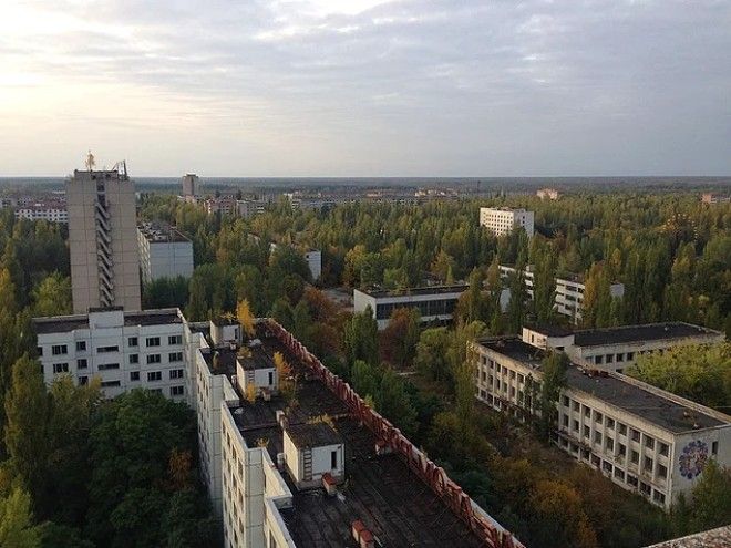 13 фото сделанных сталкерами которые нелегально заночевали в Чернобыле