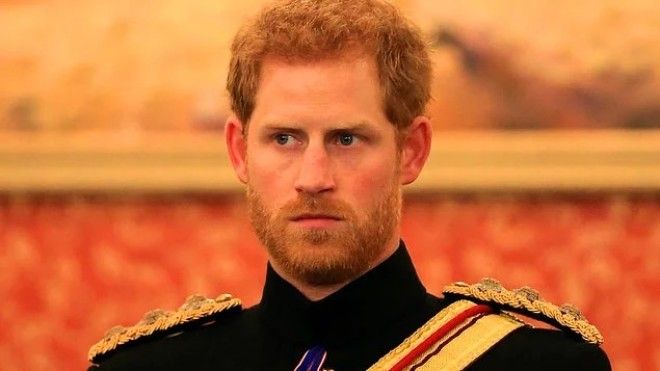 8 скандалов британской королевской семьи о которых они предпочли бы забыть