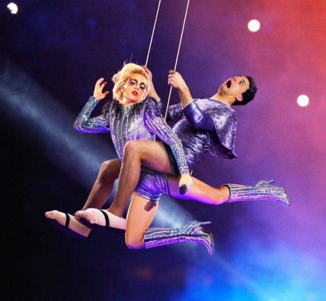 Авредж Роб Average Rob парень добавляет себя на фотографии знаменитостей