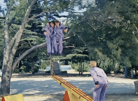 Немцу показали советский фильм Кавказская пленница и вот его комментарии