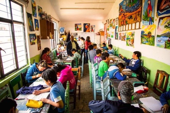 Снова в школу в каких условиях учатся дети по всему миру
