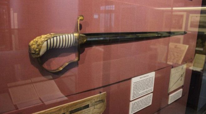 Самое дорогое холодное оружие мира