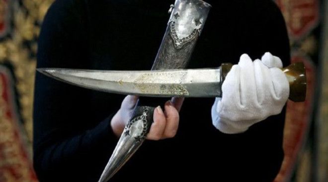 Самое дорогое холодное оружие мира