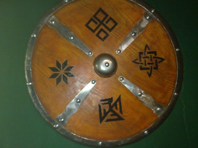 Краткий курс истории средневековых щитов