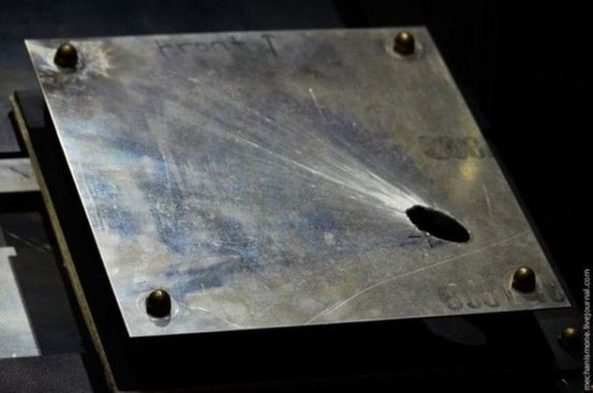 Повреждения в космосе 5 фото