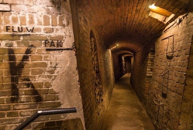 Монументальный комплекс!