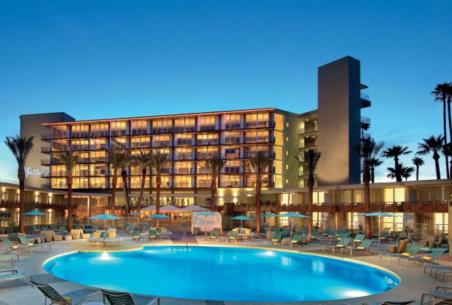 Цена одна, а вот условия-то разные! 