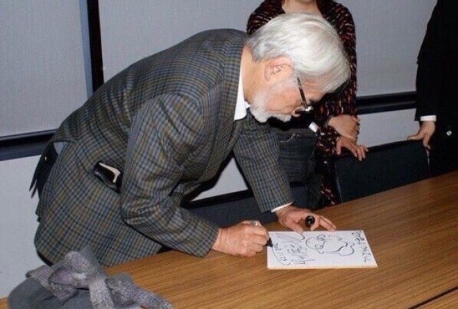 Теперь я буду мечтать о его автографе! :-)