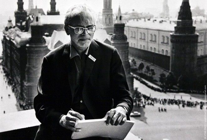 А ведь хоть раз, но вы видели его картинки точно!